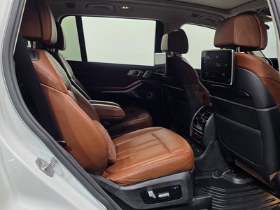 2021 BMW X7 — миниатюра 18