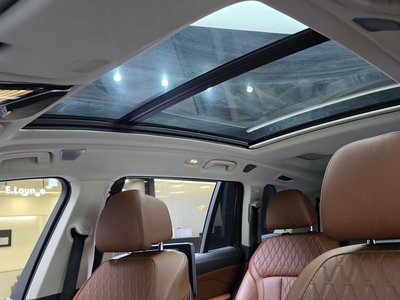 2021 BMW X7 — миниатюра 24