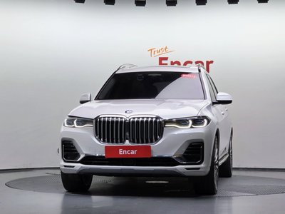 2021 BMW X7 — фото 2