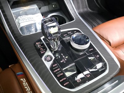 2021 BMW X7 — миниатюра 12