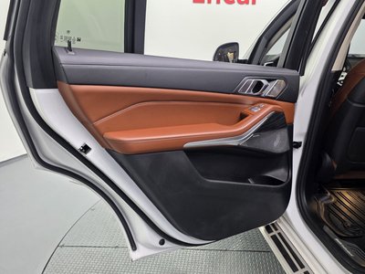 2021 BMW X7 — миниатюра 15