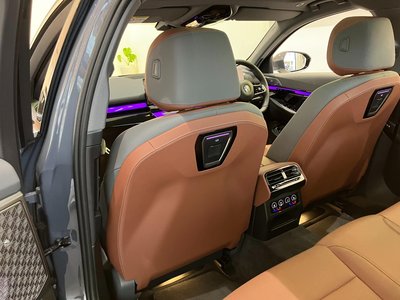 صورة مصغرة 48 لـ 2025 BMW 5 SERIES