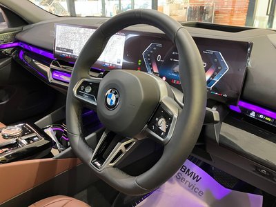 صورة مصغرة 16 لـ 2025 BMW 5 SERIES