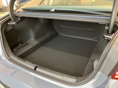 صورة مصغرة 18 لـ 2025 BMW 5 SERIES