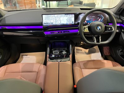 صورة مصغرة 15 لـ 2025 BMW 5 SERIES