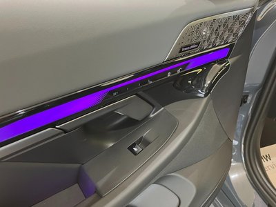 صورة مصغرة 56 لـ 2025 BMW 5 SERIES