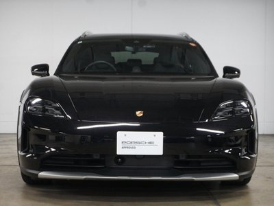 PORSCHE TAYCAN - 2