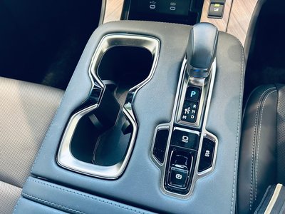 صورة 55 لـ 2024 Lexus LM