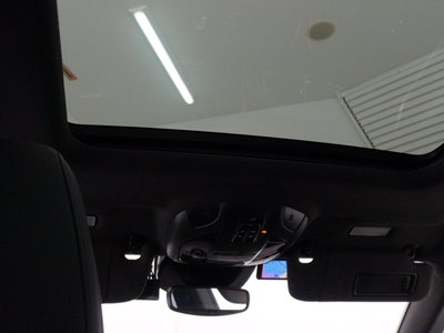 صورة مصغرة 14 لـ 2022 Maserati LEVANTE