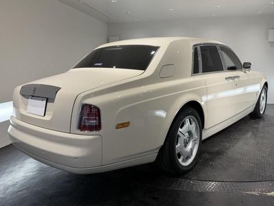 ROLLS-ROYCE PHANTOM - 3
