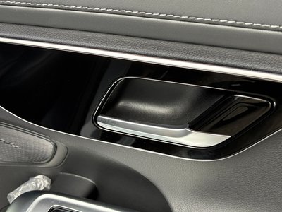 2022 Mercedes-BENZ C-CLASS 缩略图 18