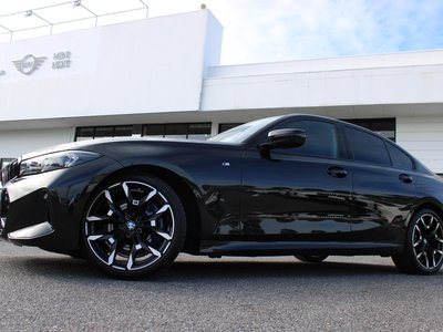 2025 BMW 3 SERIES 照片 9