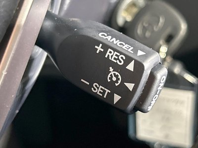 TOYOTA LAND CRUISER 70 - 5