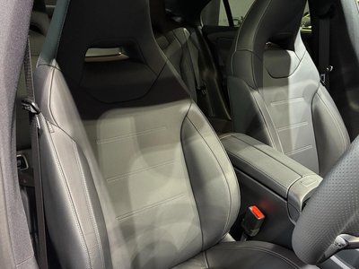 MERCEDES-BENZ CLA - 4