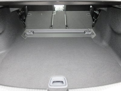 2023 Mercedes-BENZ C-CLASS AMG 缩略图 48