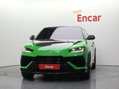LAMBORGHINI URUS - 2
