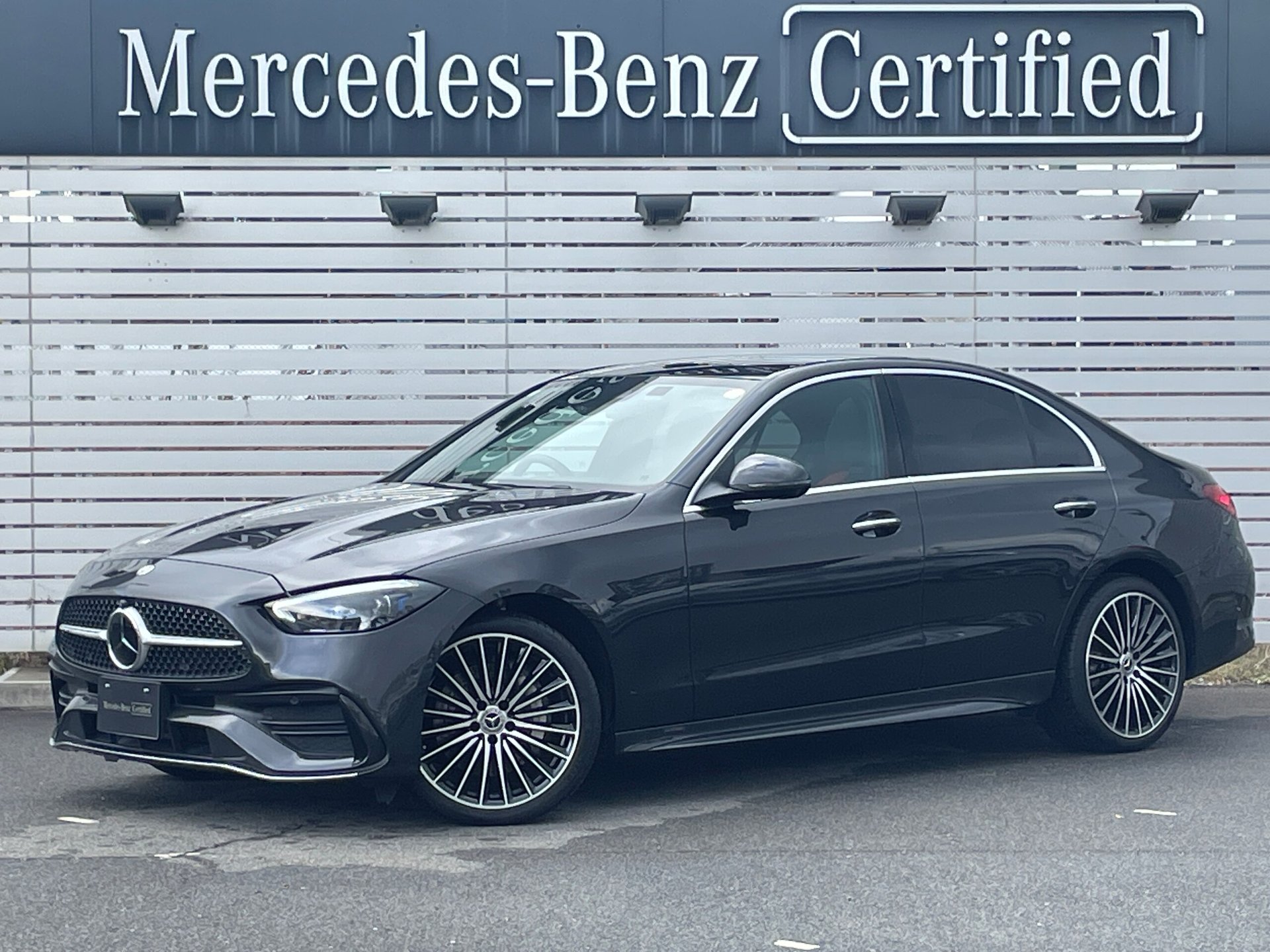 MERCEDES-BENZ C-CLASS - View 1