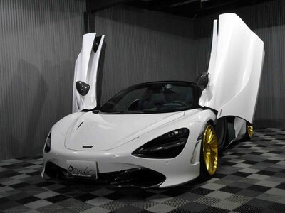 MCLAREN 720S SPIDER - 8