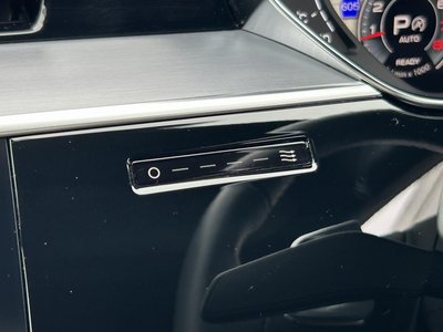 صورة مصغرة 33 لـ 2024 AUDI A8