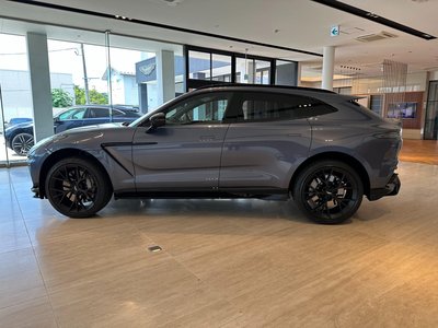 صورة 13 لـ 2026 Aston Martin DBX