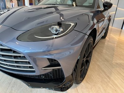 صورة 14 لـ 2026 Aston Martin DBX