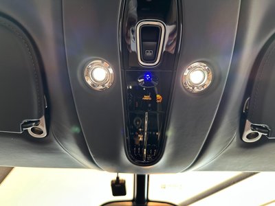 صورة مصغرة 31 لـ 2026 Aston Martin DBX