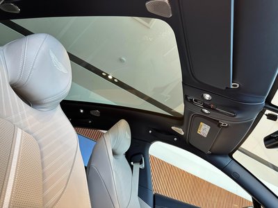 صورة مصغرة 41 لـ 2026 Aston Martin DBX