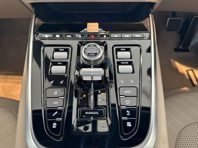 صورة مصغرة 29 لـ 2026 Aston Martin DBX