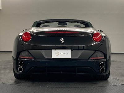 FERRARI CALIFORNIA 30 - 10