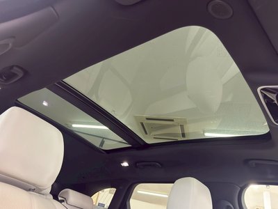 2022 LAND Rover RANGE ROVER VELAR — миниатюра 35