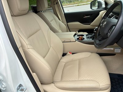 2023 Toyota LAND CRUISER 300 — миниатюра 24