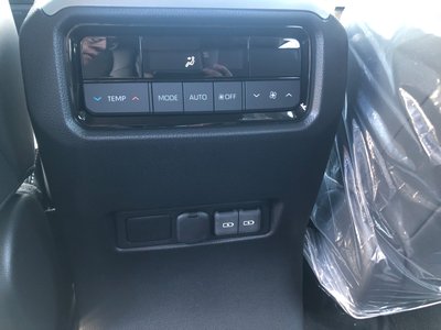 2026 Toyota LAND CRUISER 250 — миниатюра 28