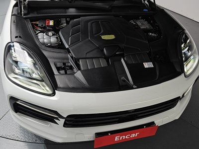 2022 Porsche CAYENNE 照片 7