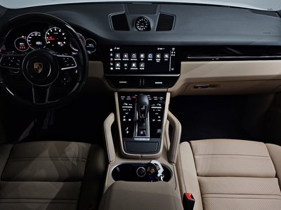 2022 Porsche CAYENNE 照片 4