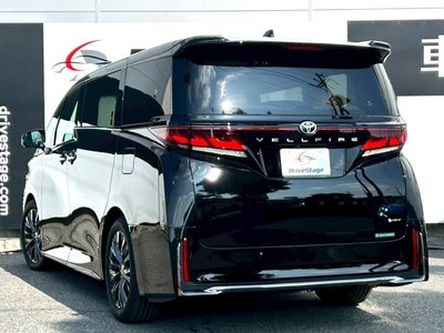 TOYOTA VELLFIRE - 8