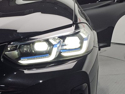 2023 BMW X4 photo 9
