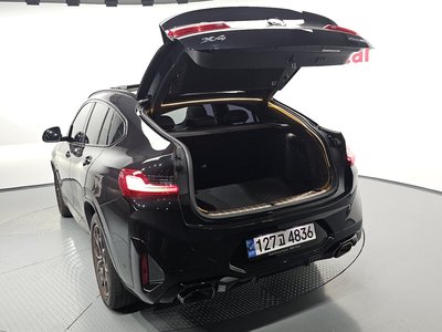 2023 BMW X4 — миниатюра 35