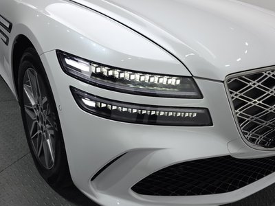 GENESIS G80 (RG3) - 9