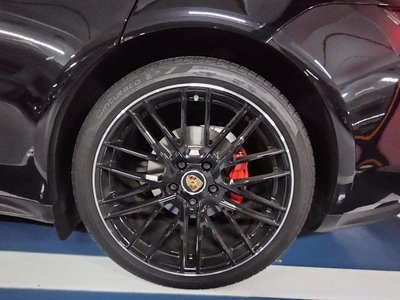 PORSCHE PANAMERA - 6