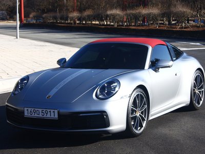 PORSCHE 911 TARGA - 1