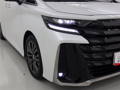 TOYOTA VELLFIRE - 8
