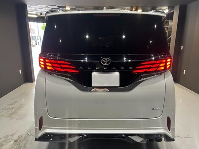 TOYOTA ALPHARD - 5