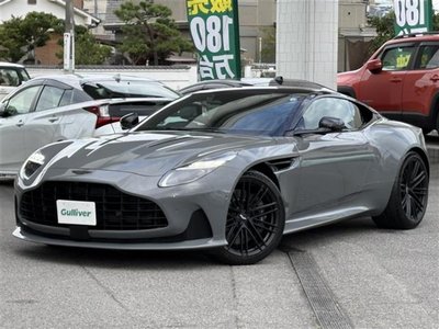 2026 Aston Martin DB12 照片 15