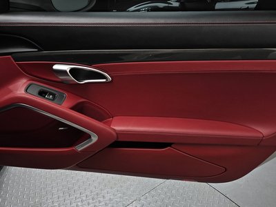 2022 Porsche 718 缩略图 15