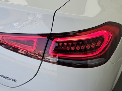 MERCEDES-BENZ GLE - 10