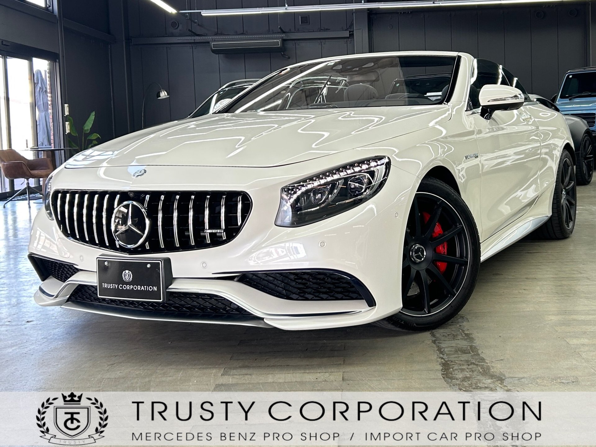 MERCEDES-BENZ S-CLASS AMG - View 1