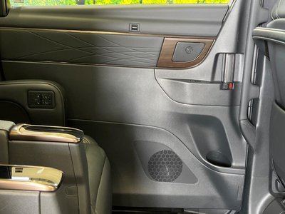 صورة مصغرة 61 لـ 2023 Toyota VELLFIRE