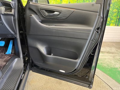 صورة مصغرة 60 لـ 2023 Toyota VELLFIRE