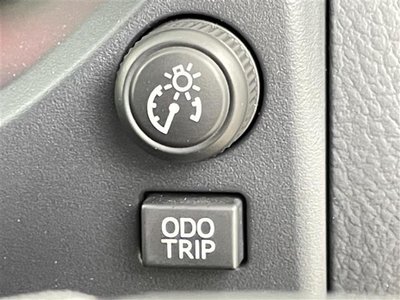 TOYOTA LAND CRUISER PRADO - 9