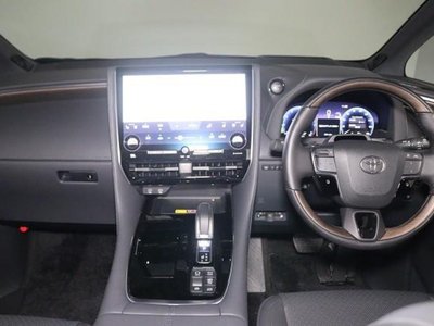 2025 TOYOTA ALPHARD photo 2